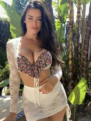 Female Escorts in okhla